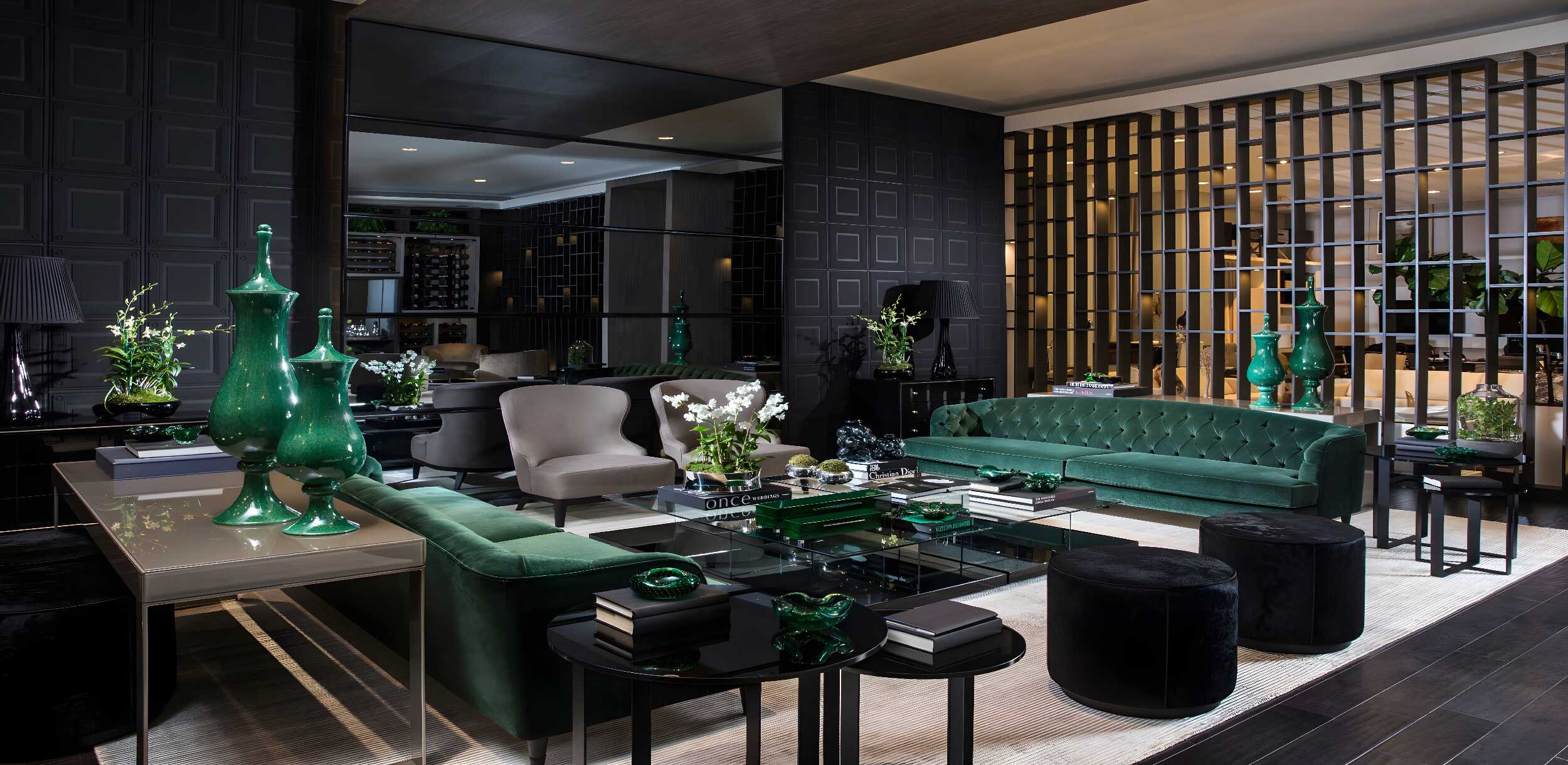 “我知道我在控制全场”：汤姆·福特 TOM FORD的气质美学