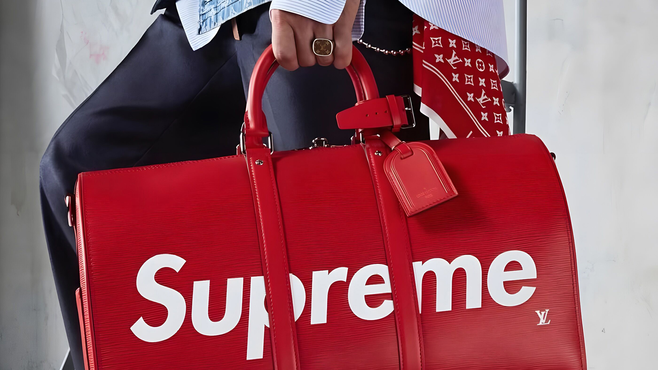 Supreme：潮人的欲望制造机