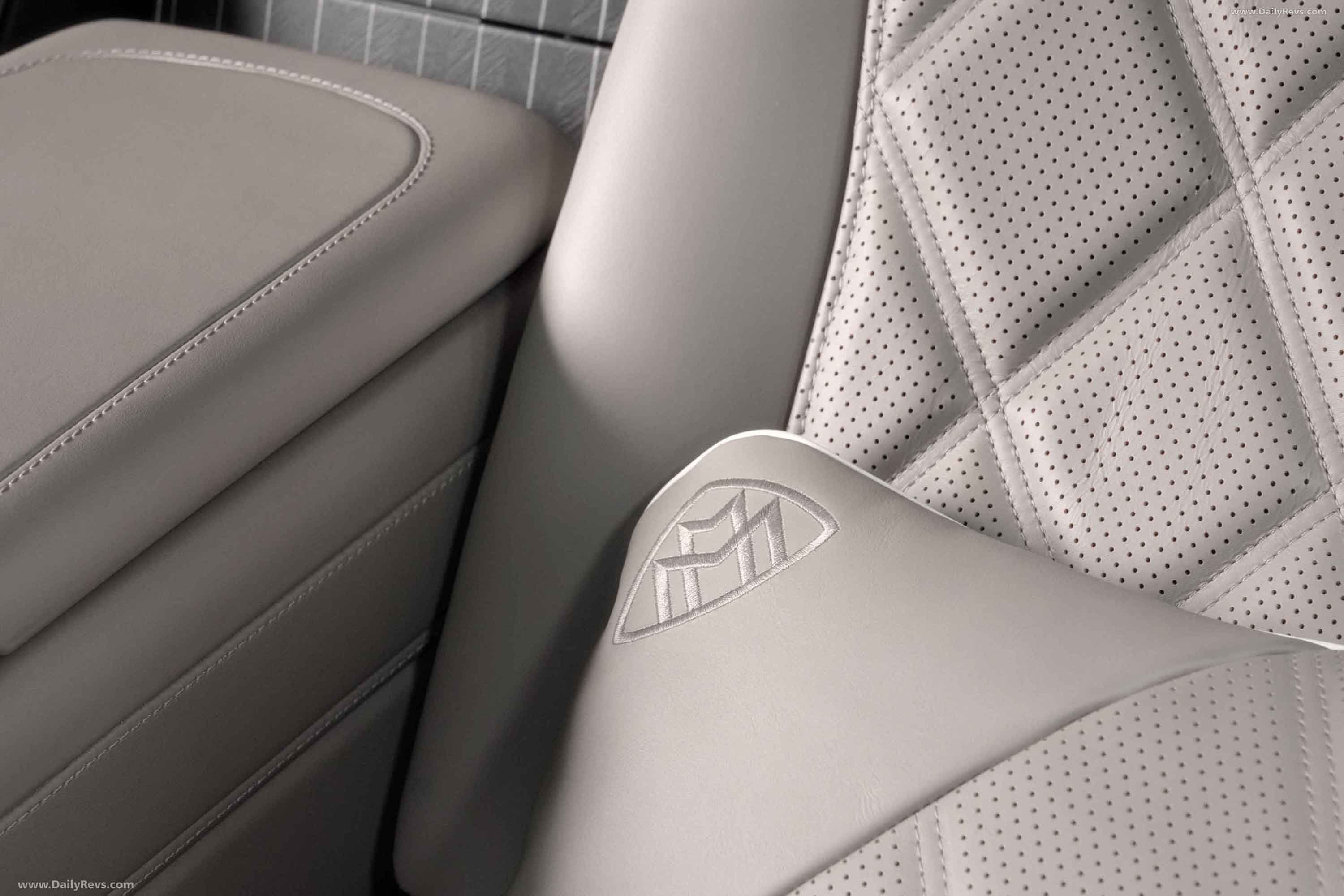 迈巴赫Maybach-S-680-Nordic-Glow-Interior